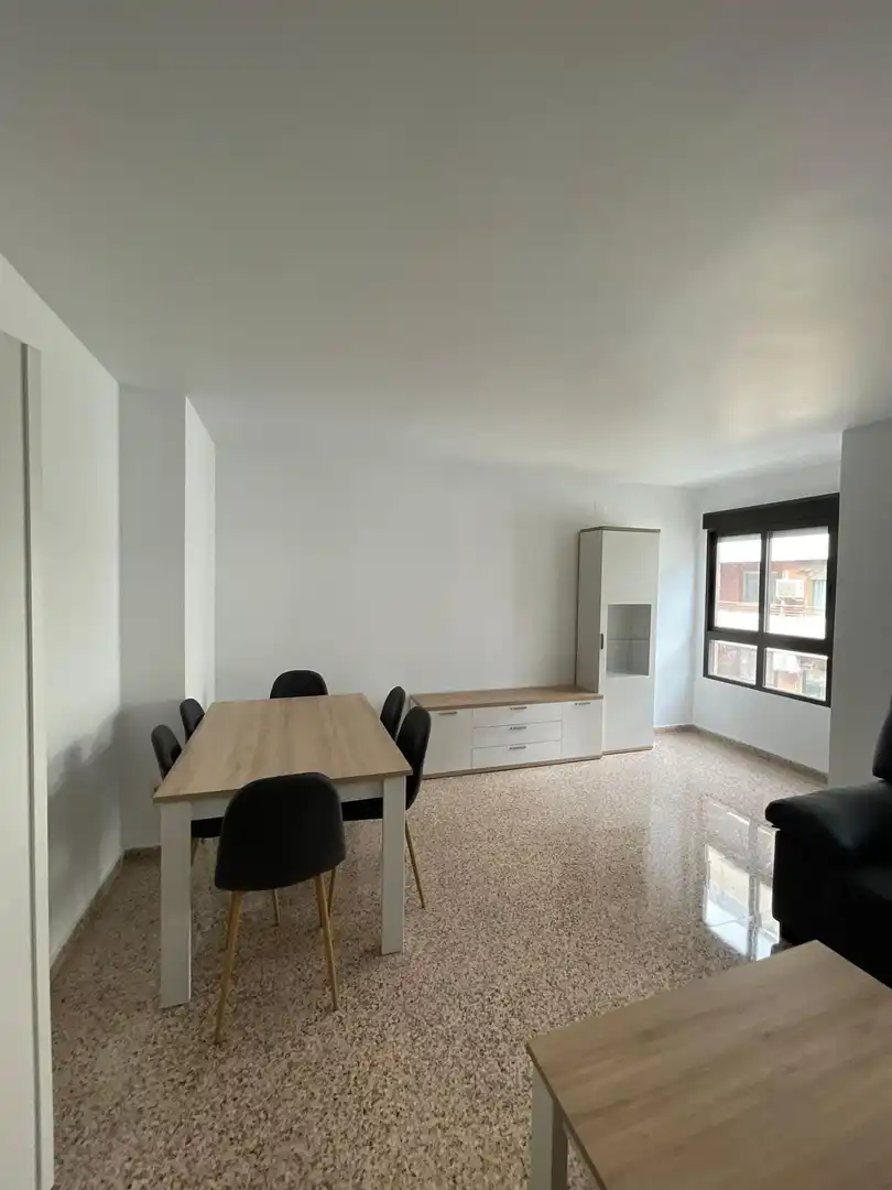 Appartement avec terrasse à louer à Centro