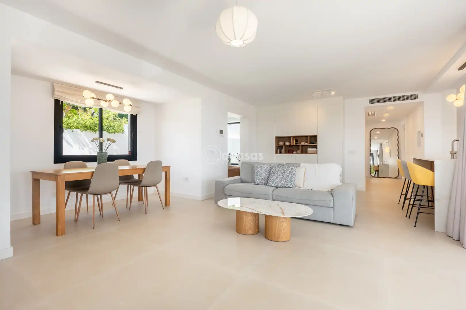 Sala de estar de Casa o chalet en venta en Benalmádena con Aire acondicionado, Calefacción y Jardín privado