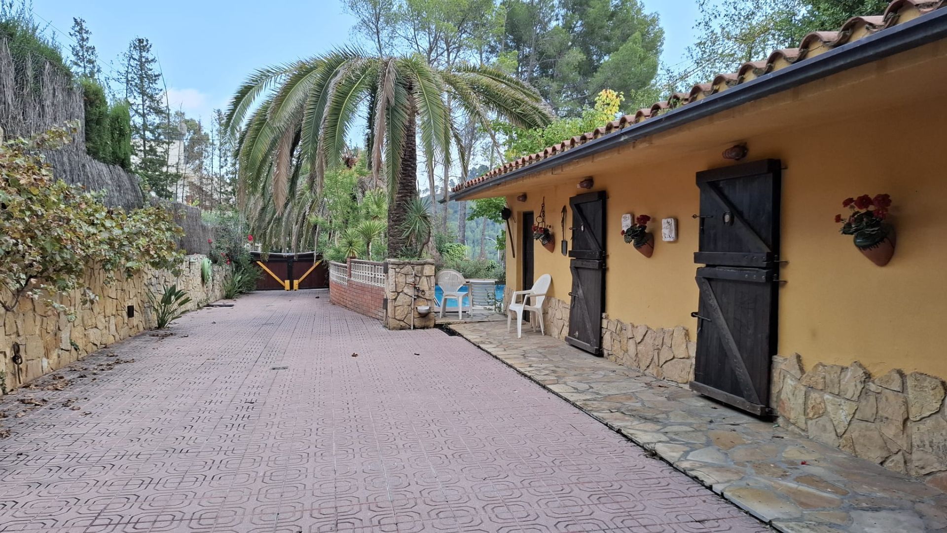 Exterior view of House or chalet for sale in Vallirana  with Heating, Private garden and Terrace