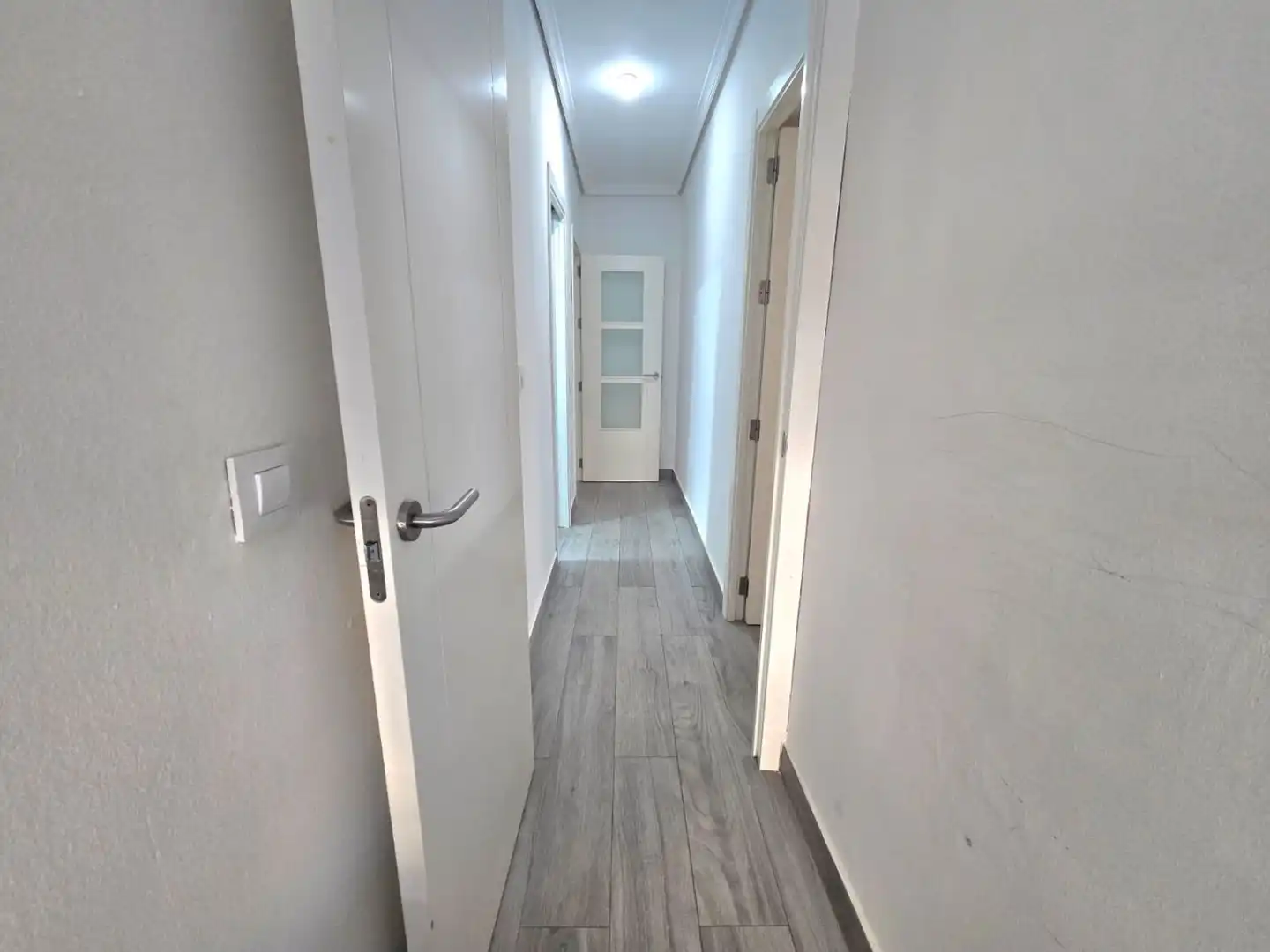 Wohnung zur Miete in Sevilla mit Klimaanlage, Heizung und Terrasse