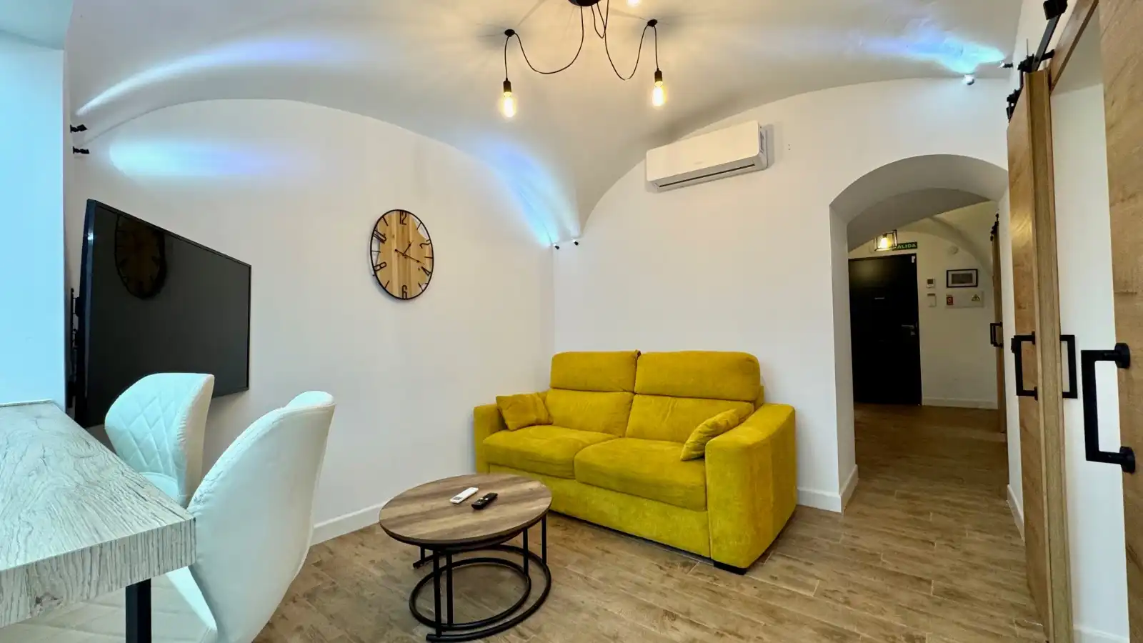 Sala d'estar de Pis en venda en Cáceres amb Aire condicionat, Moblat i Forn