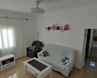 Sala d'estar de Apartament per a compartir en Barbate amb Terrassa