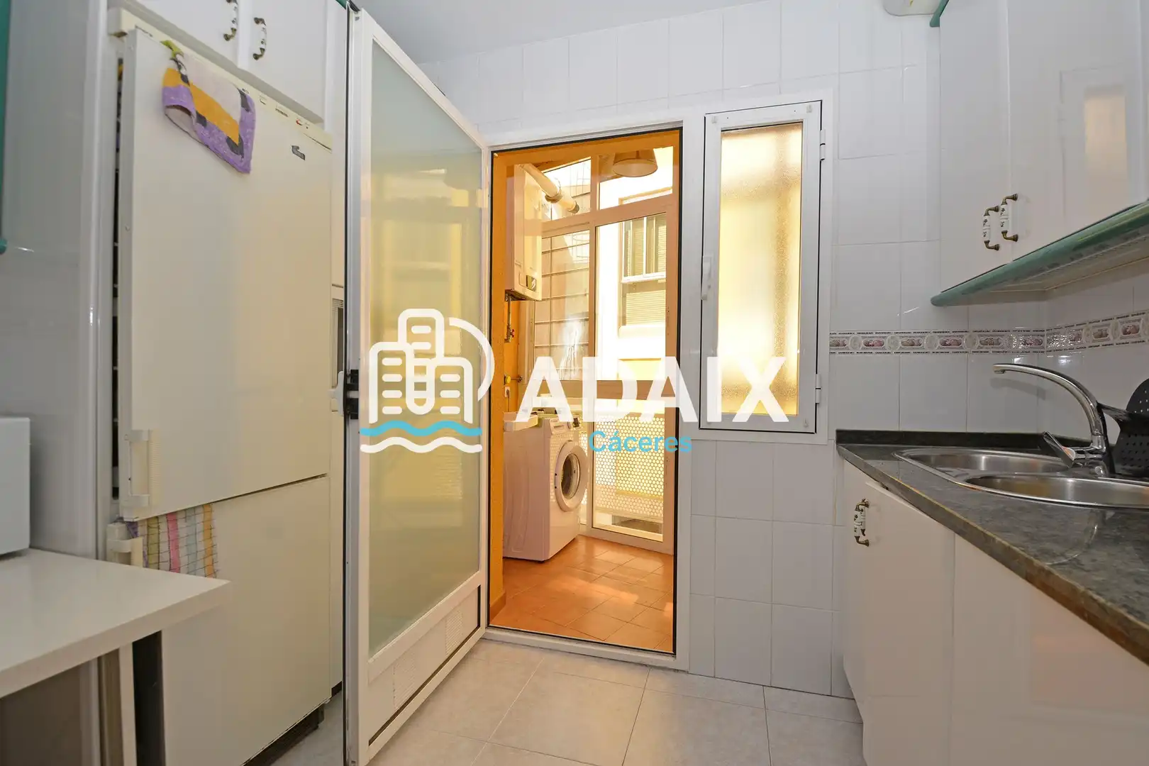 Flat with terrace to rent in Calle Suiza, imagen 14