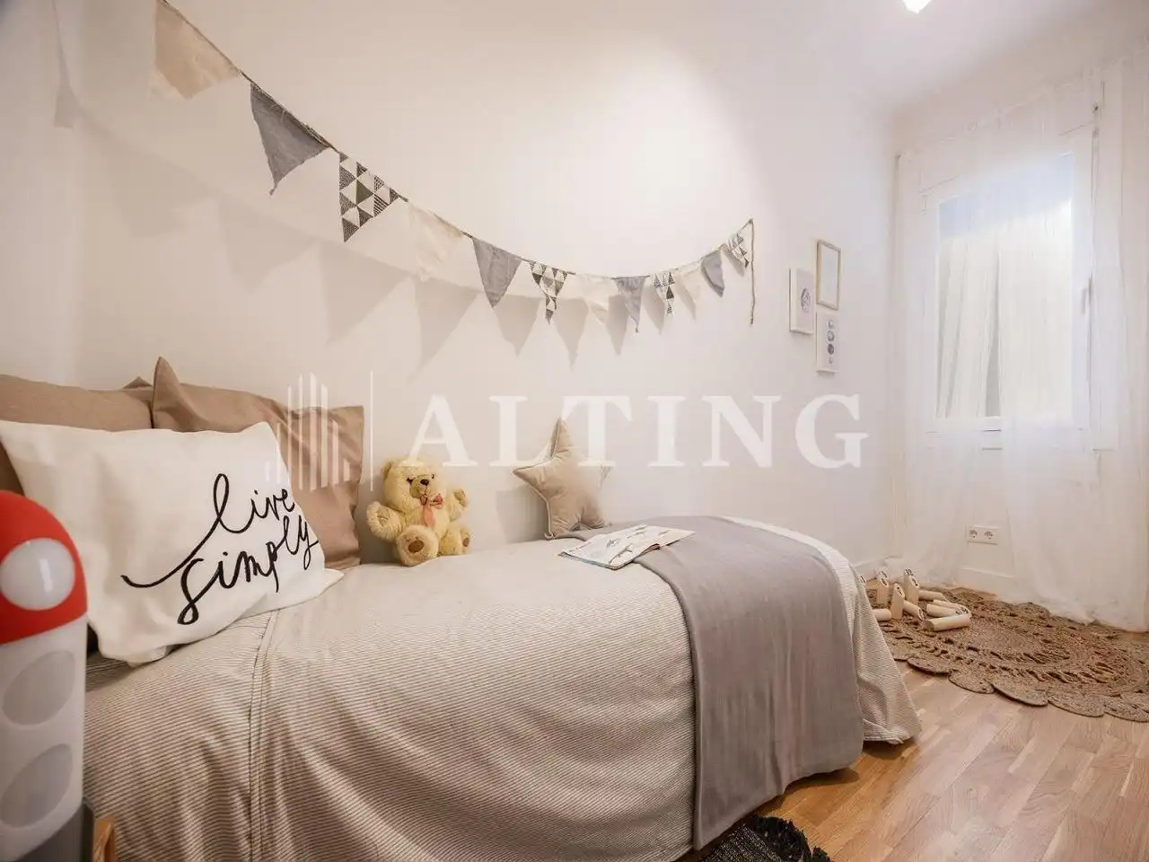 Habitación de Piso en venta en Barcelona con Aire acondicionado, Parquet y Terraza