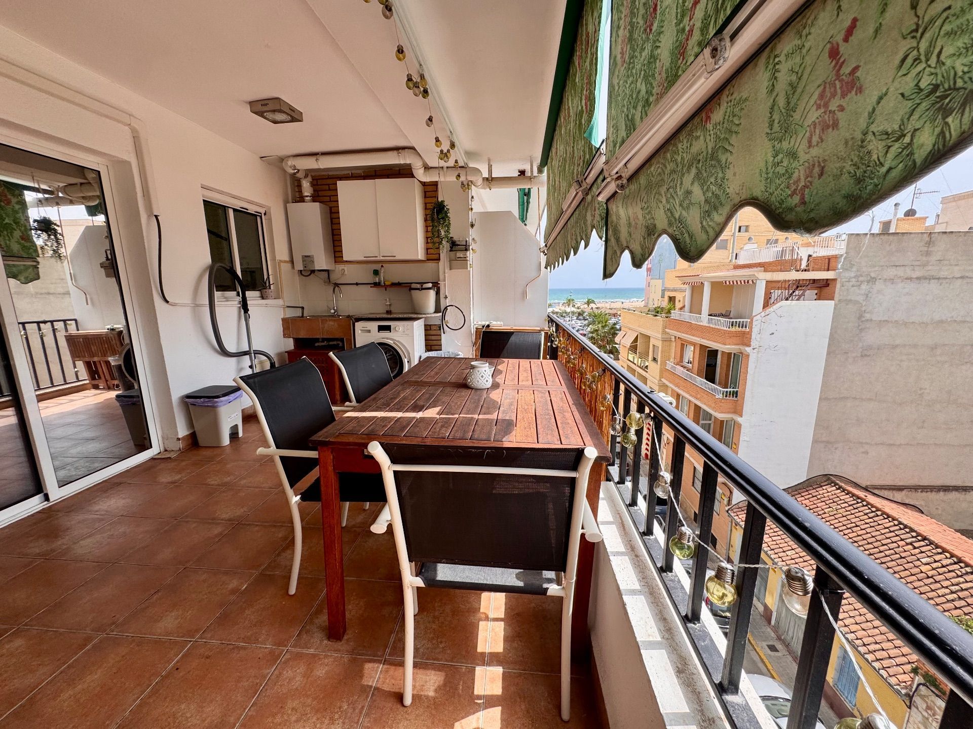 Terrassa de Apartament en venda en Sagunto / Sagunt amb Aire condicionat