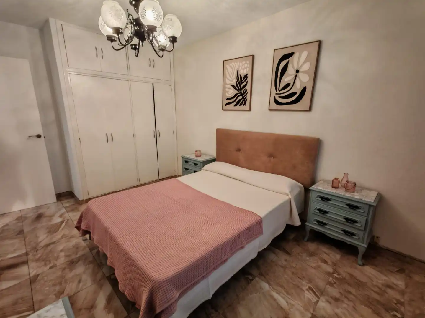 Wohnung zur Miete in Calle Nápoles, Sur - PAU 4