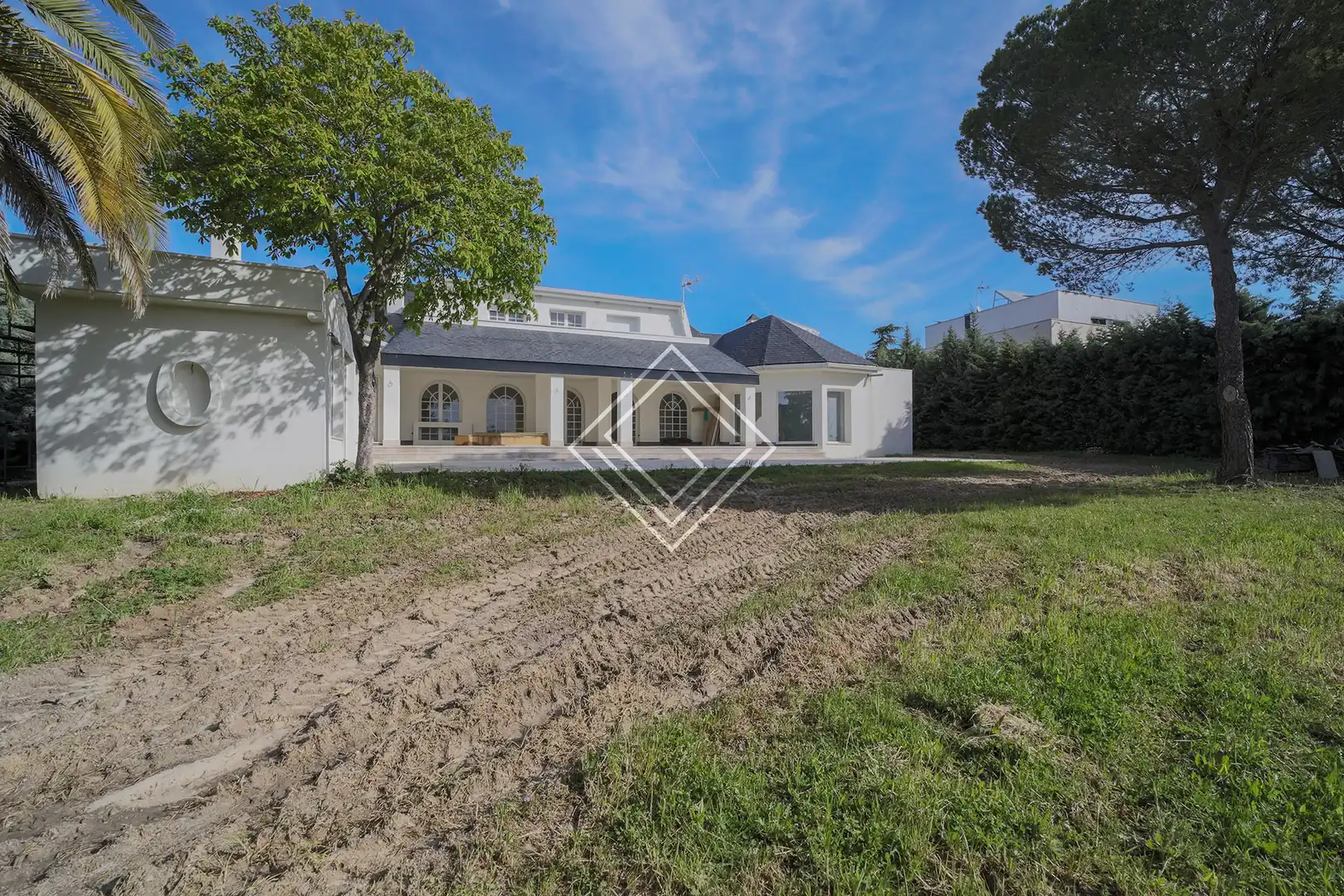 Vista exterior de Casa o chalet en venta en Las Rozas de Madrid con Aire acondicionado, Calefacción y Jardín privado