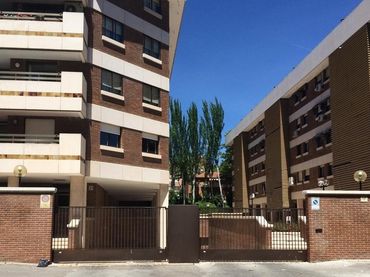 Individual en venda a Calle de Sorzano