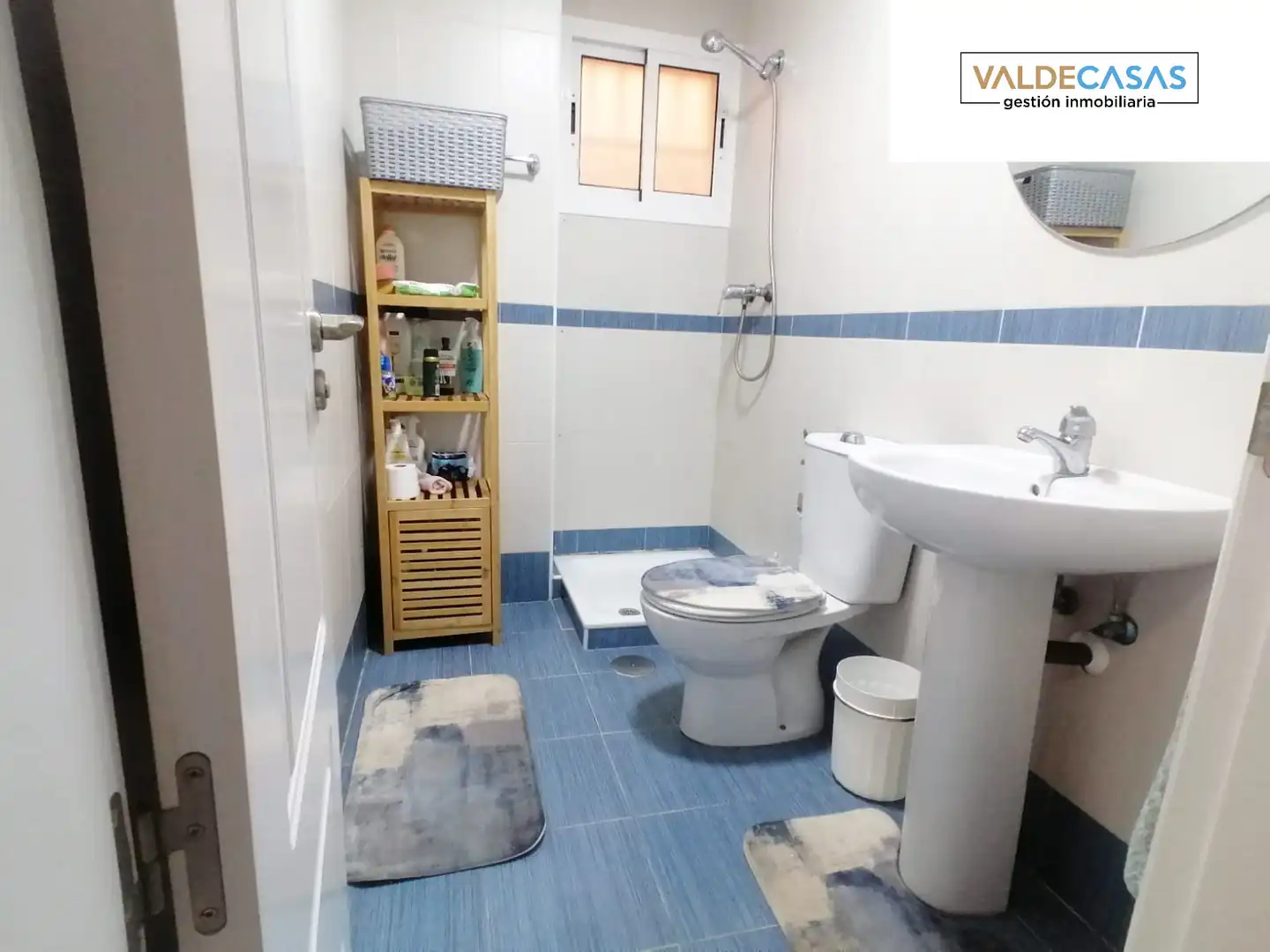 Badezimmer von Wohnung zum Verkauf in Rubite mit Möbliert und Gemeinschaftspool