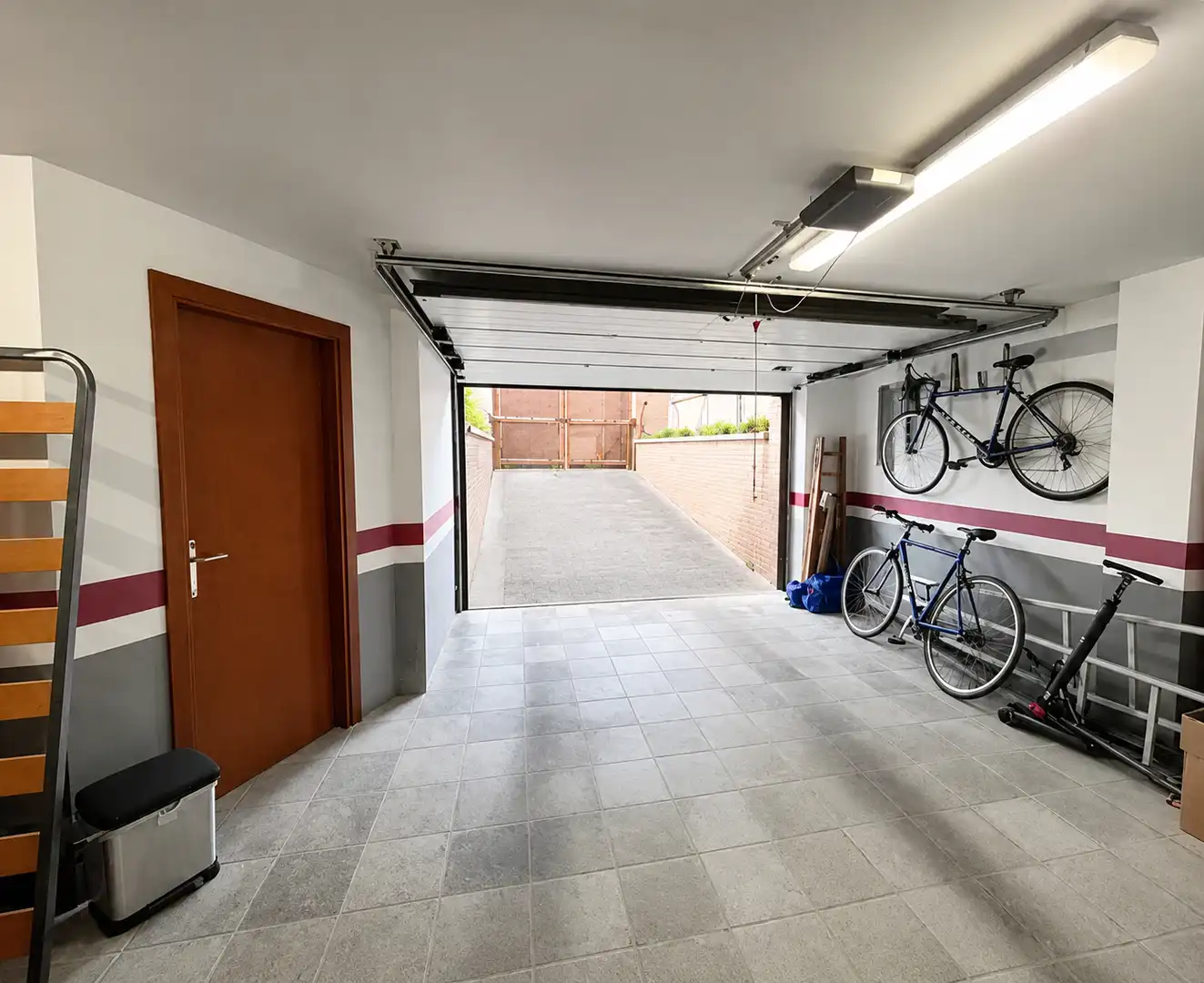 Parking of Houses for sale in Ciudad Real  with Air Conditioner, Heating and Terrace