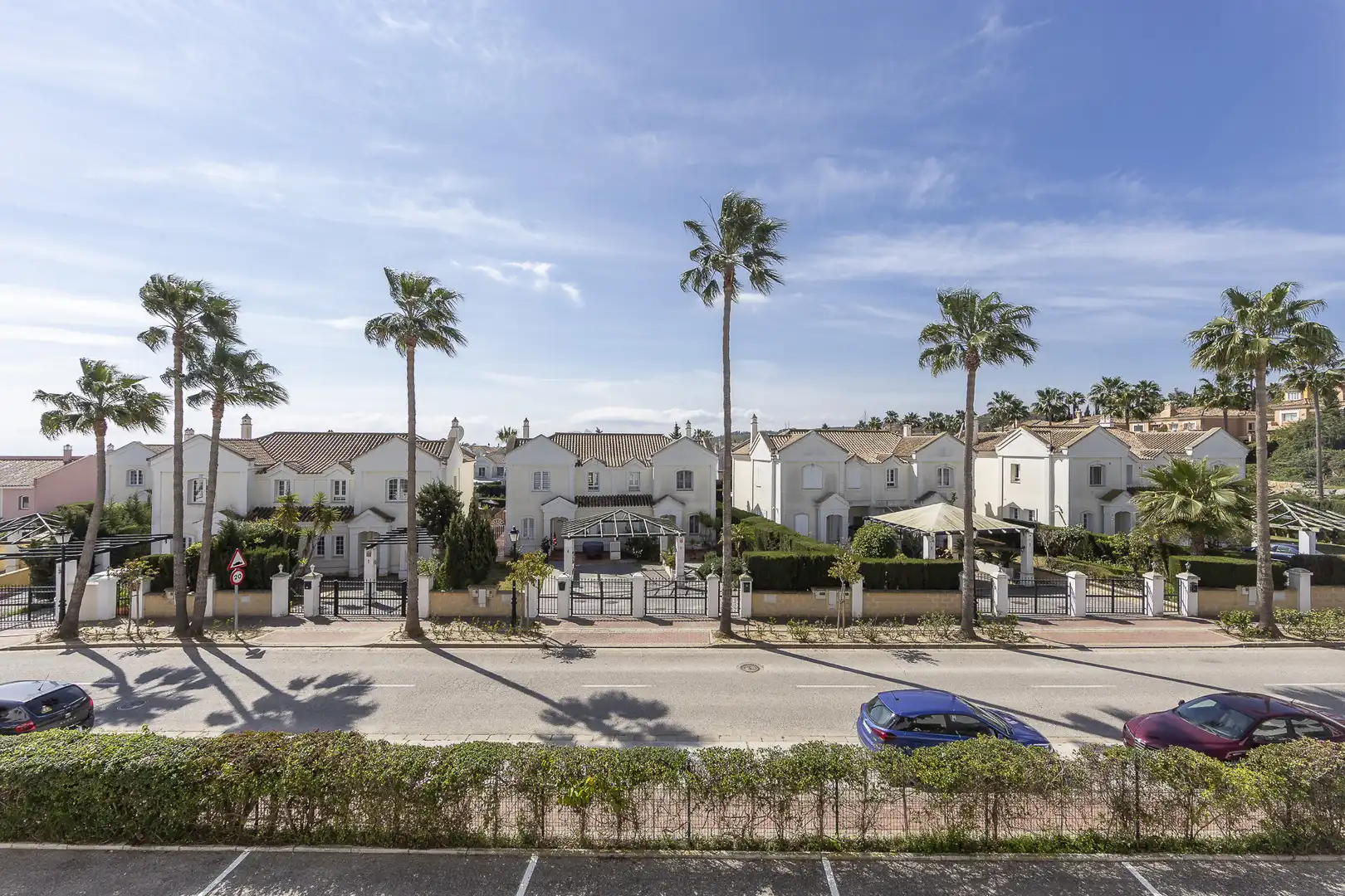 Vista exterior de Apartamento en venta en La Alcaidesa con Aire acondicionado, Calefacción y Terraza