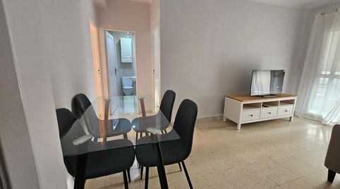 Foto 3 de Piso de alquiler en Cruz Roja, Sevilla Capital