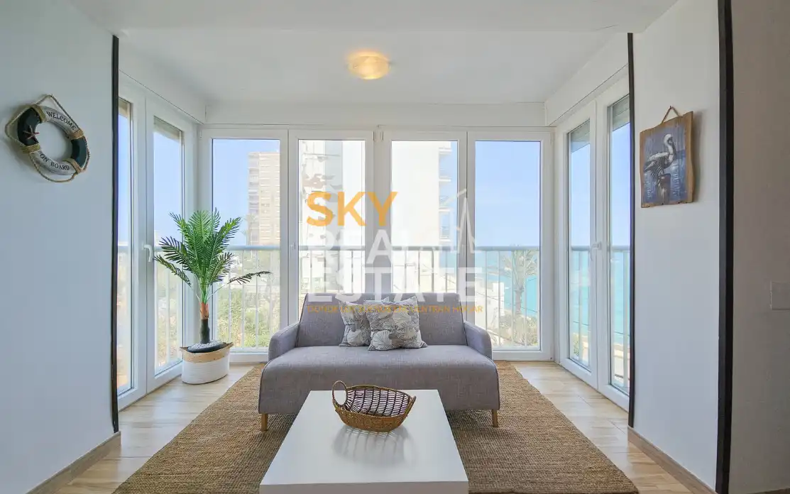 Sala de estar de Piso en venta en Cullera con Terraza, Piscina y Amueblado