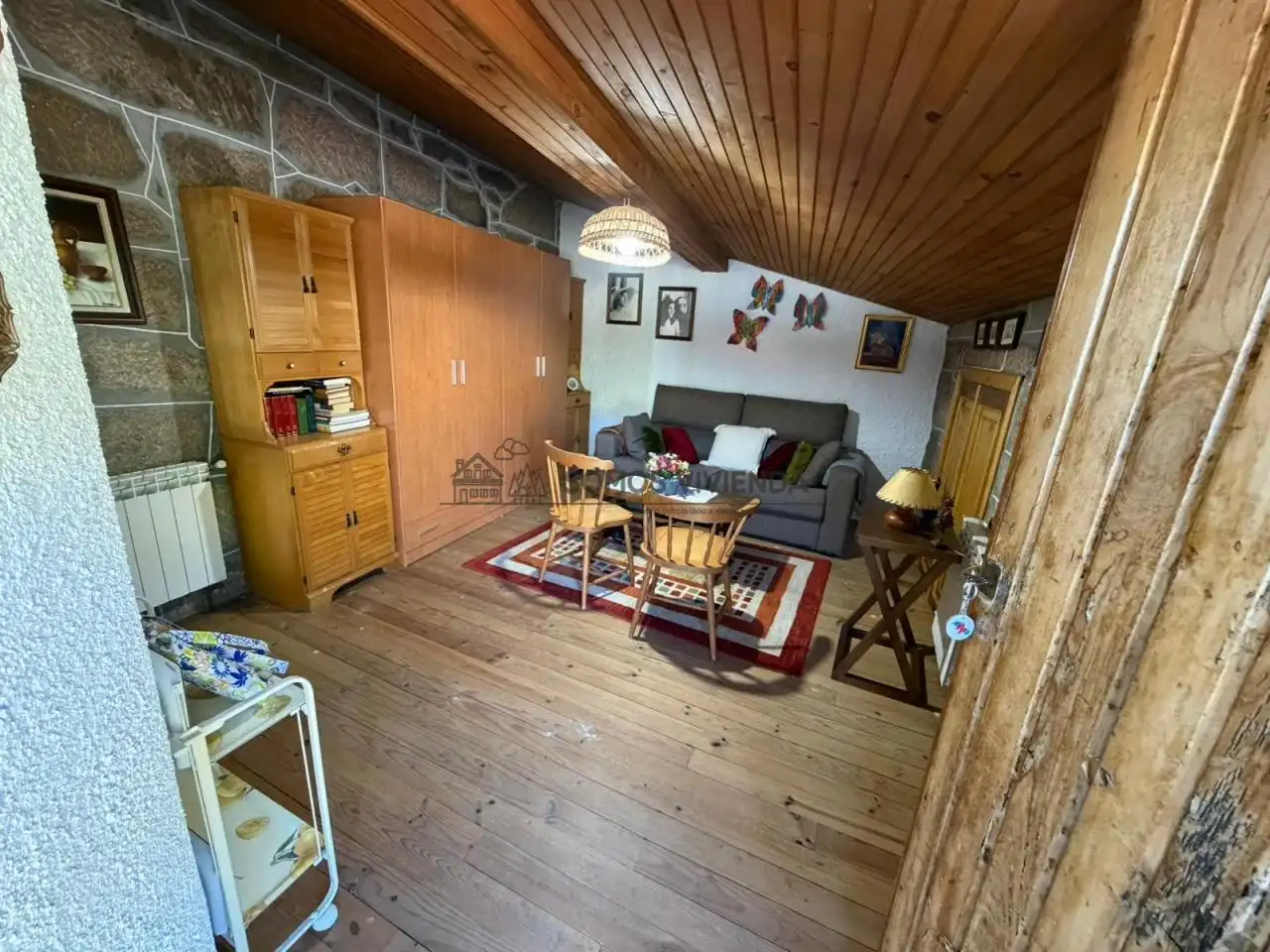 Sala de estar de Casa o chalet en venta en Nogueira de Ramuín con Calefacción, Trastero y Amueblado