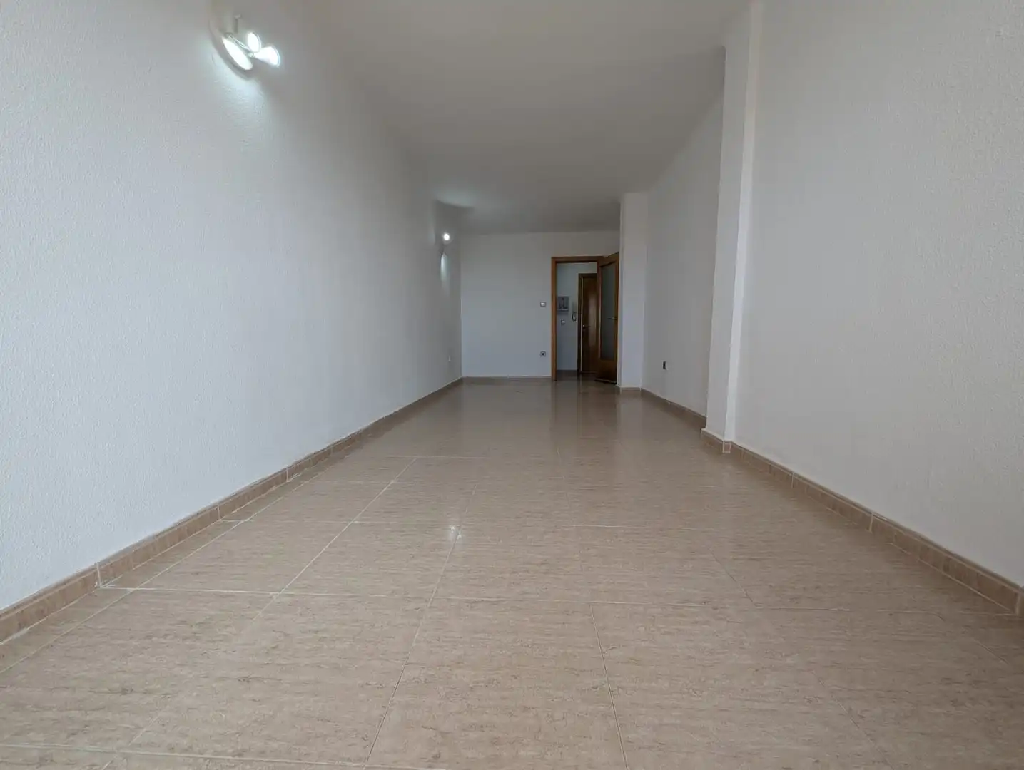 Piso de alquiler en Reus con Aire acondicionado, Horno y Balcón