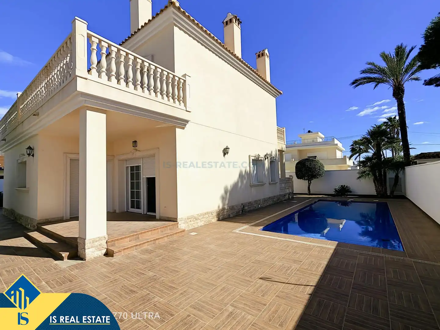 Villa mit Pool zum Verkauf in Orihuela Costa