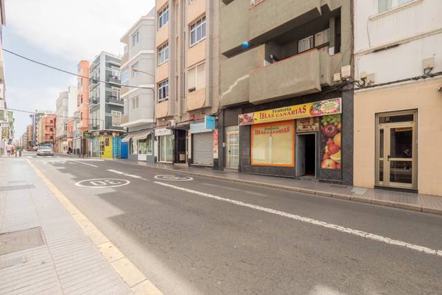 Local comercial en Alquiler en Calle Tomás Miller en Santa Catalina - Canteras
