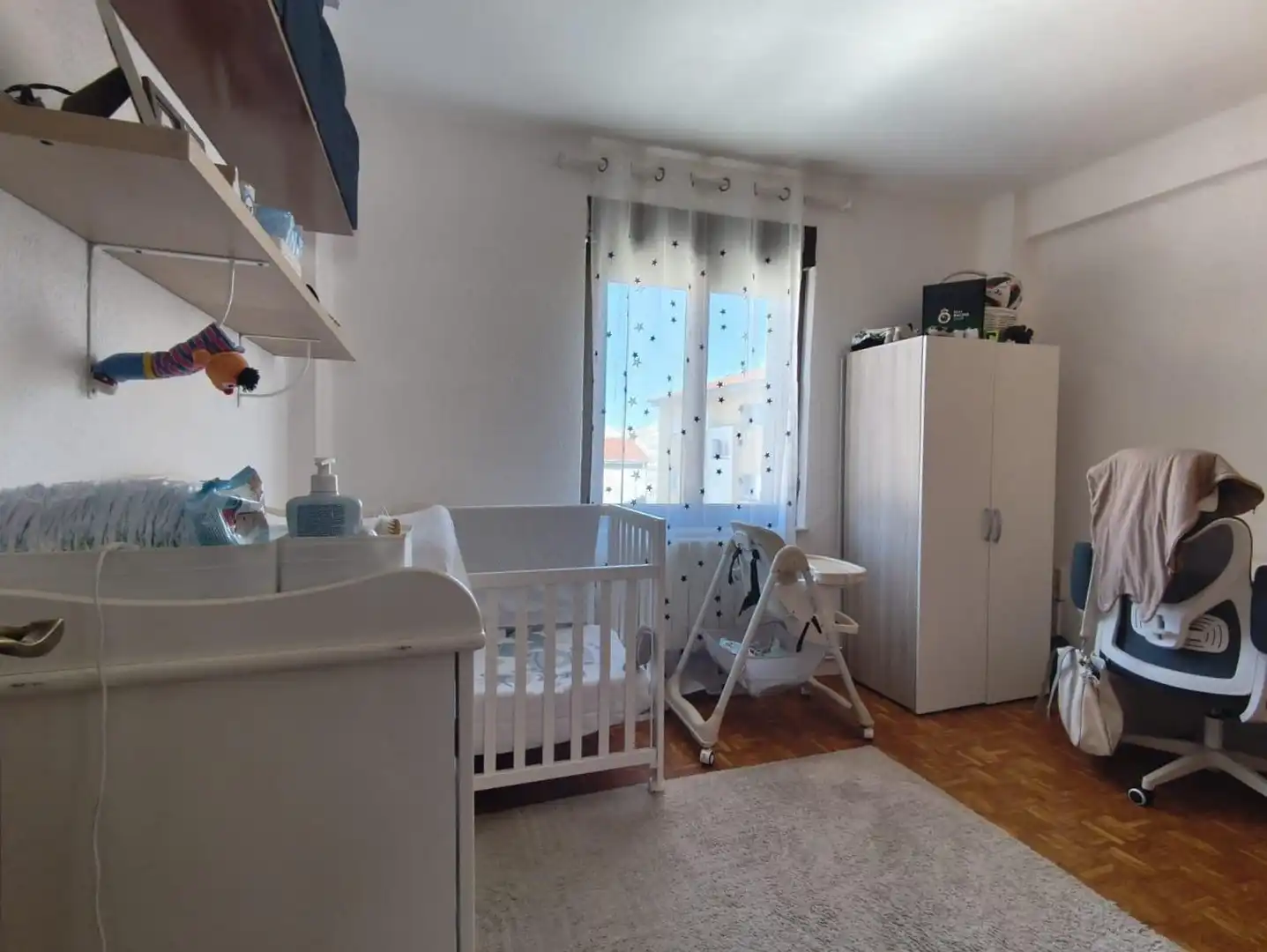 Schlafzimmer von Wohnung zum Verkauf in Santander mit Heizung
