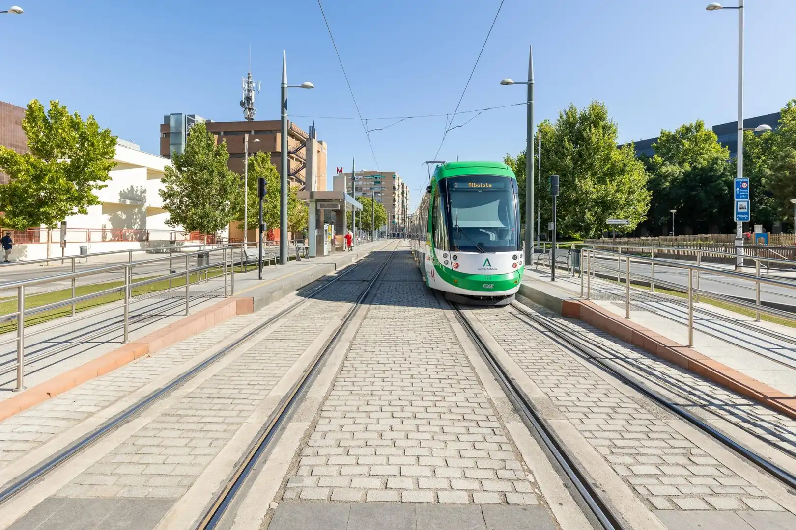 Piso de alquiler en Barrio de Zaidín, Zaidín