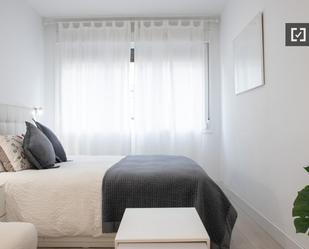 Bedroom of Flat to rent in  Madrid Capital  with Air Conditioner, Heating and Furnished