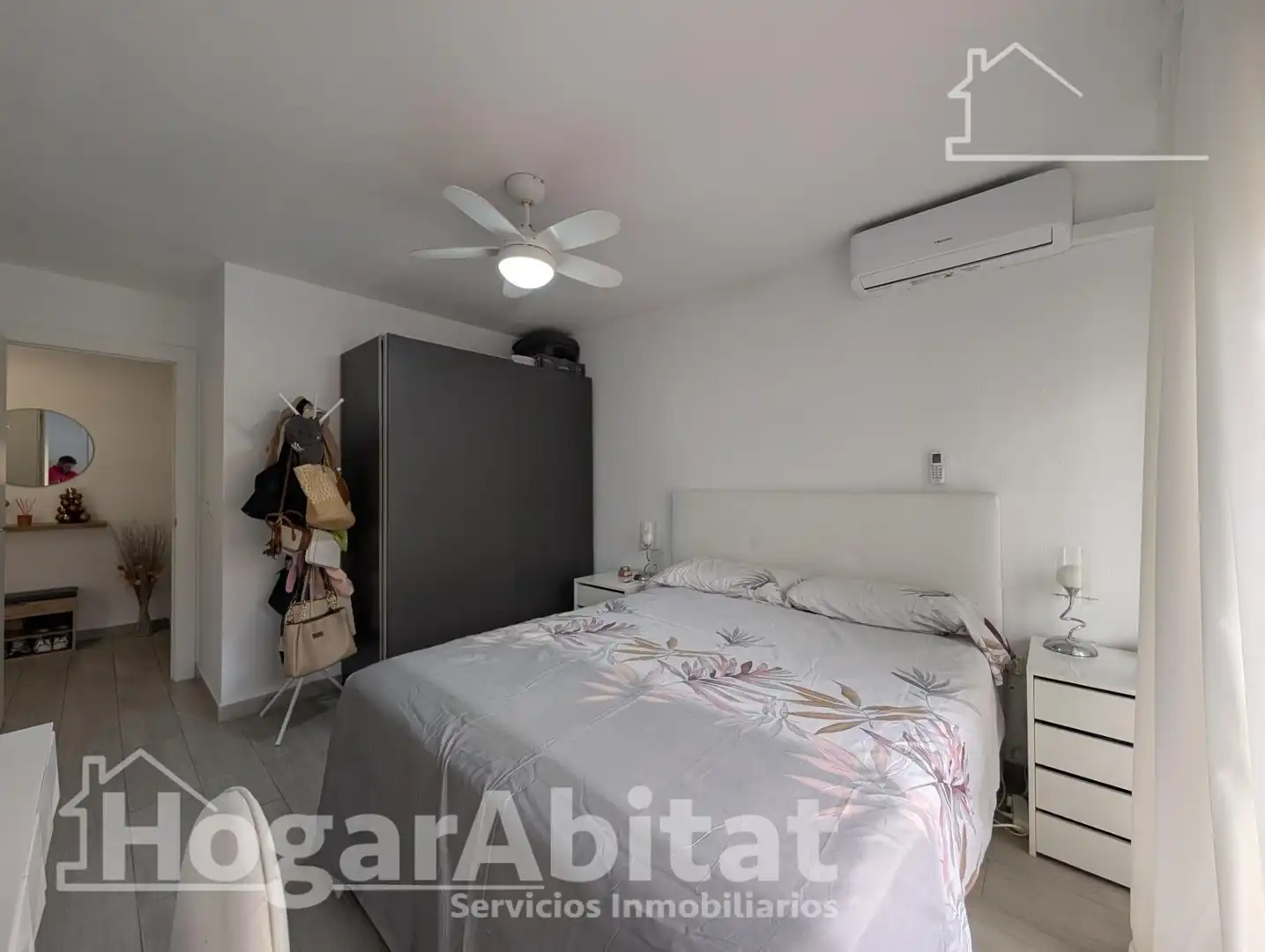 Dormitori de Pis en venda en Alicante / Alacant amb Aire condicionat, Calefacció i Balcó