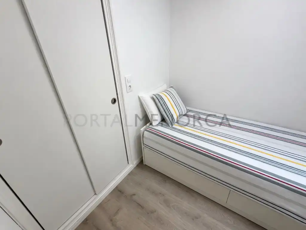Dormitori de Apartament en venda en Cala Galdana