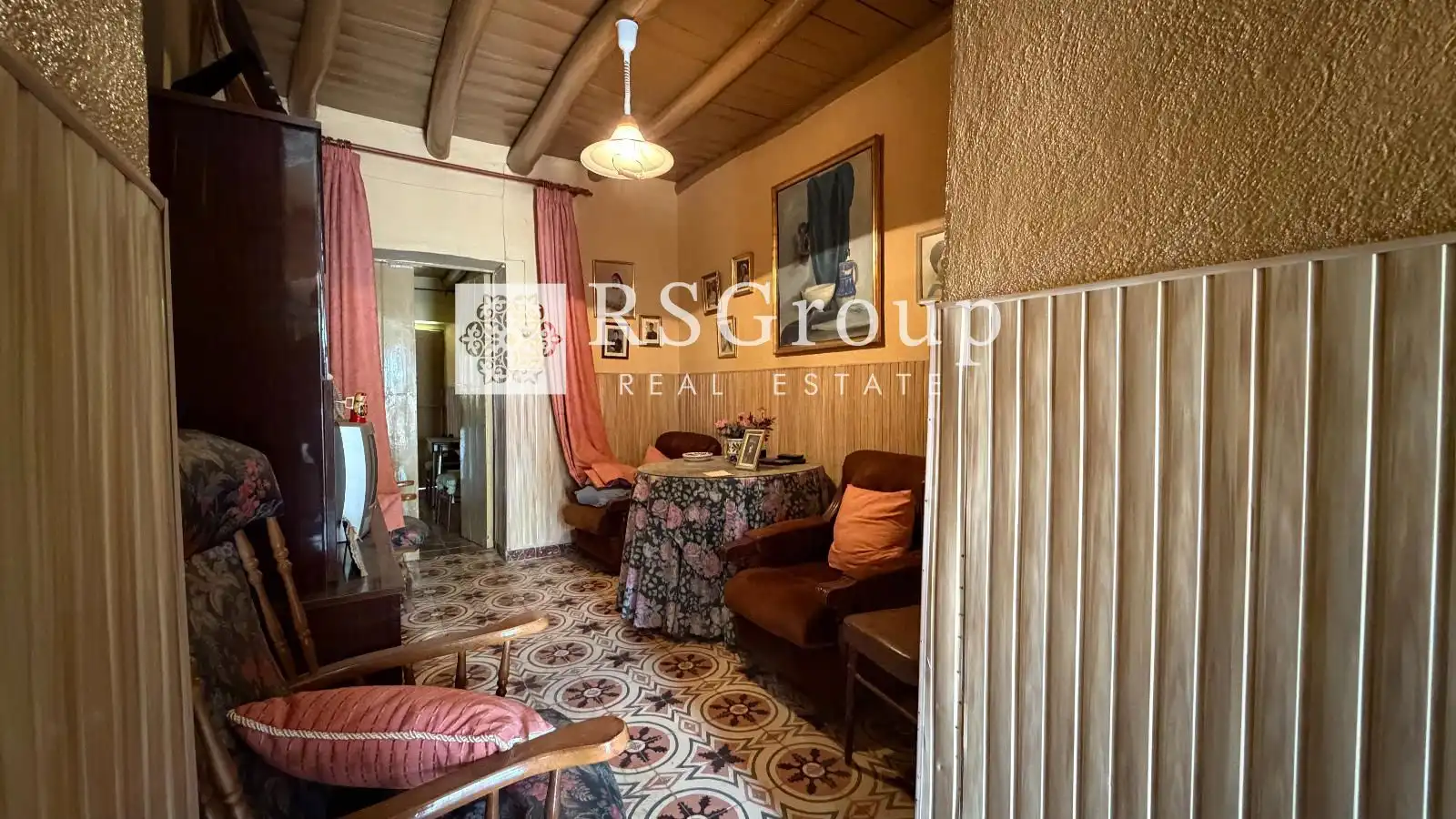 Living room of Houses for sale in Cala  with Storage room