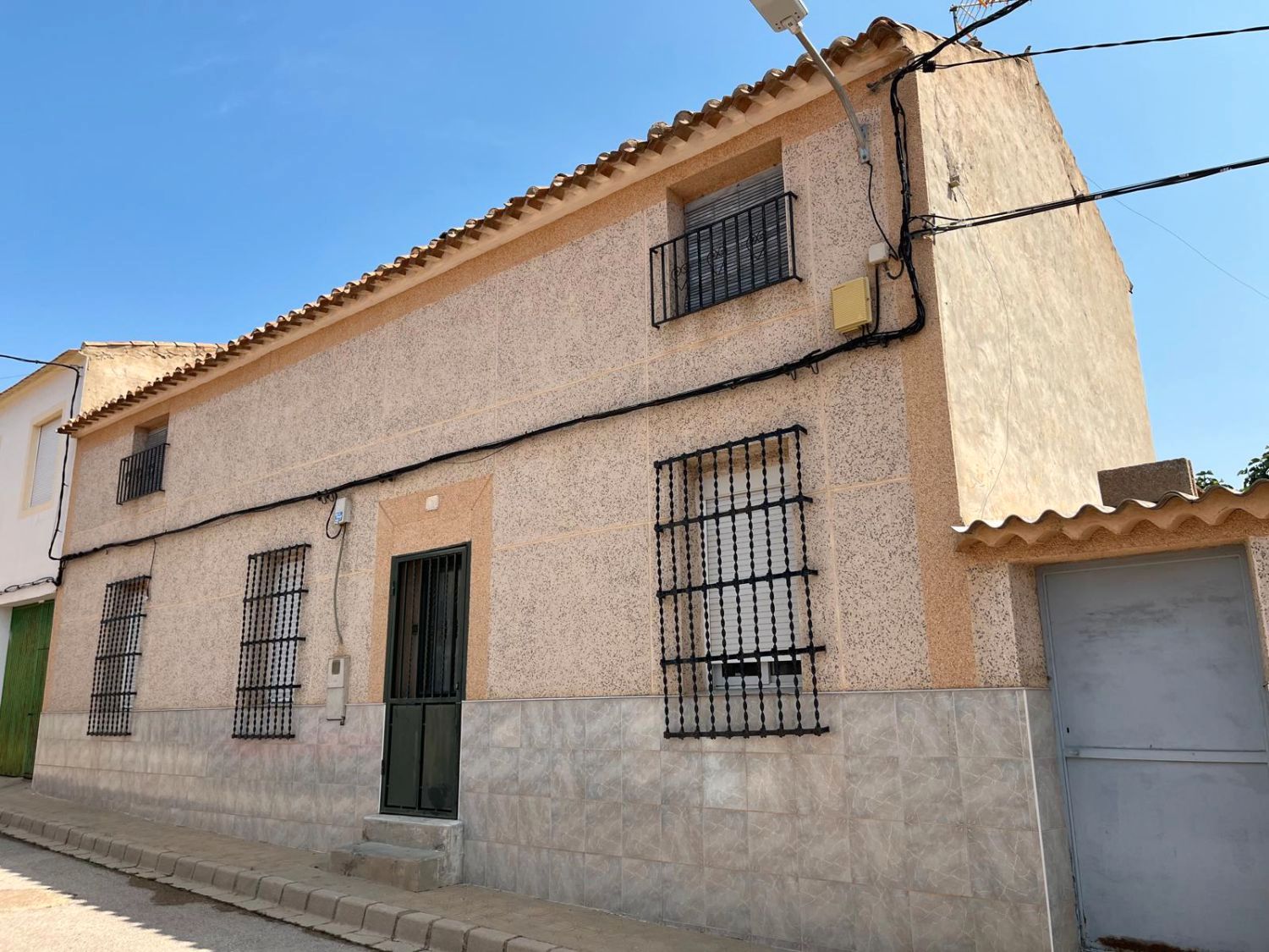 Exterior view of House or chalet for sale in Alcadozo