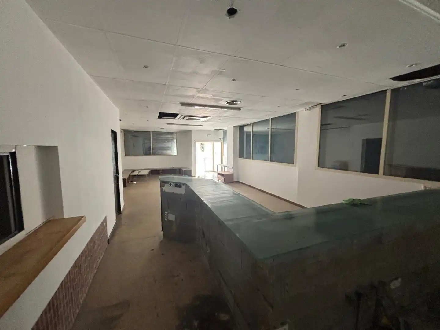 Local en venta en L'Hospitalet de Llobregat