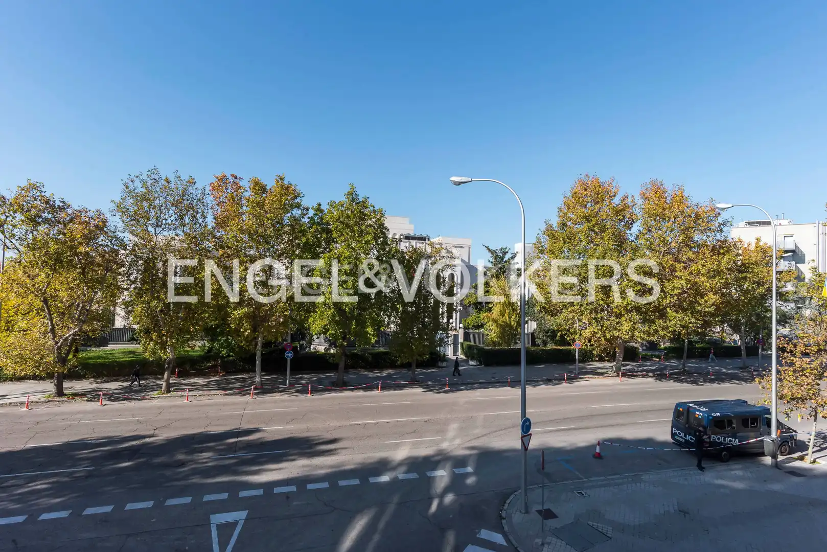 Vista exterior de Pis de lloguer en Madrid amb Aire condicionat, Calefacció i Parquet