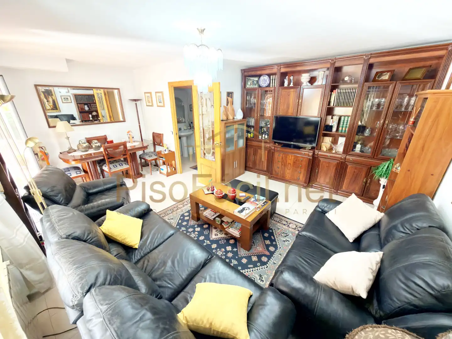 Sala d'estar de Casa o xalet en venda en Parla amb Aire condicionat, Calefacció i Jardí privat