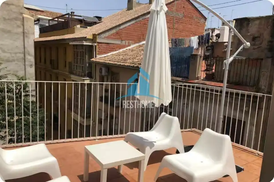 Terrace of Houses for sale in Valencia  with Air Conditioner, Terrace and Furnished