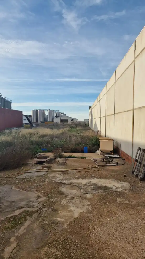 Terreny industrial en venda en Arroyo de San Serván