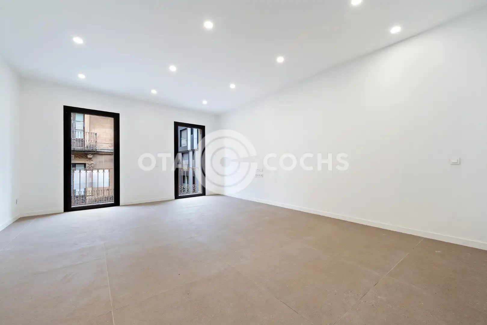 Appartamento con terrazza in vendita a Carrer de Llovera, imagen 2