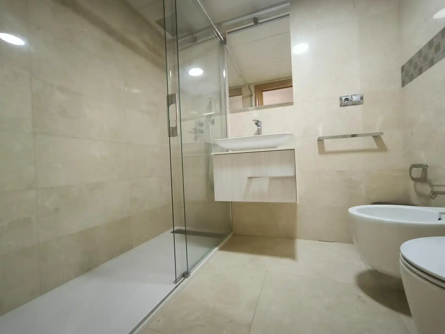 Piso con ascensor en venta en Avenida ALFONSO EL SABIO, imagen 17