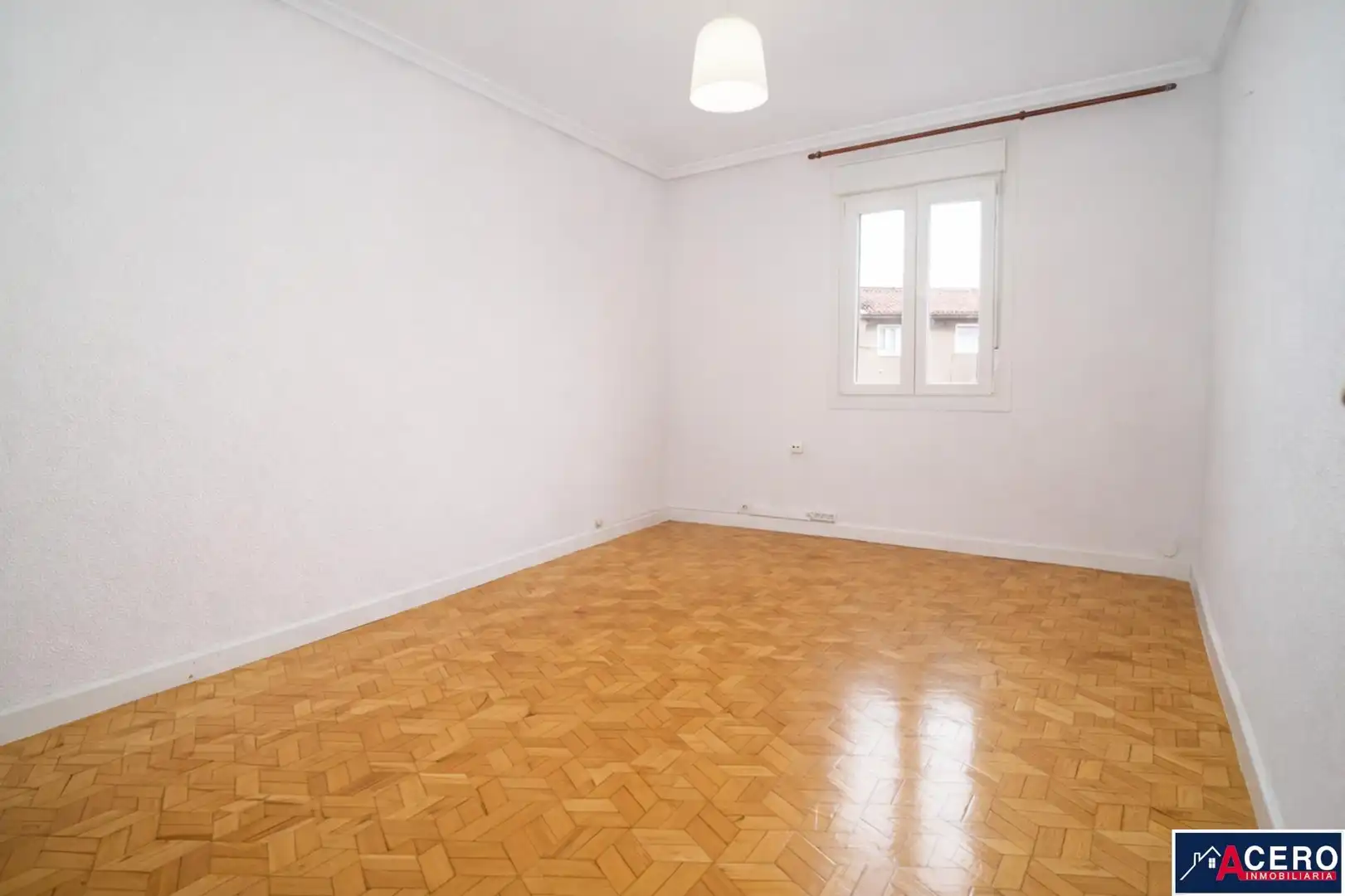 Dormitori de Pis en venda en Santander amb Parquet