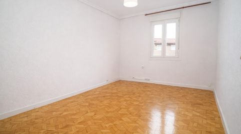 Foto 2 de Pis en venda a Calle Rio Ebro, Cuatro Caminos, Santander