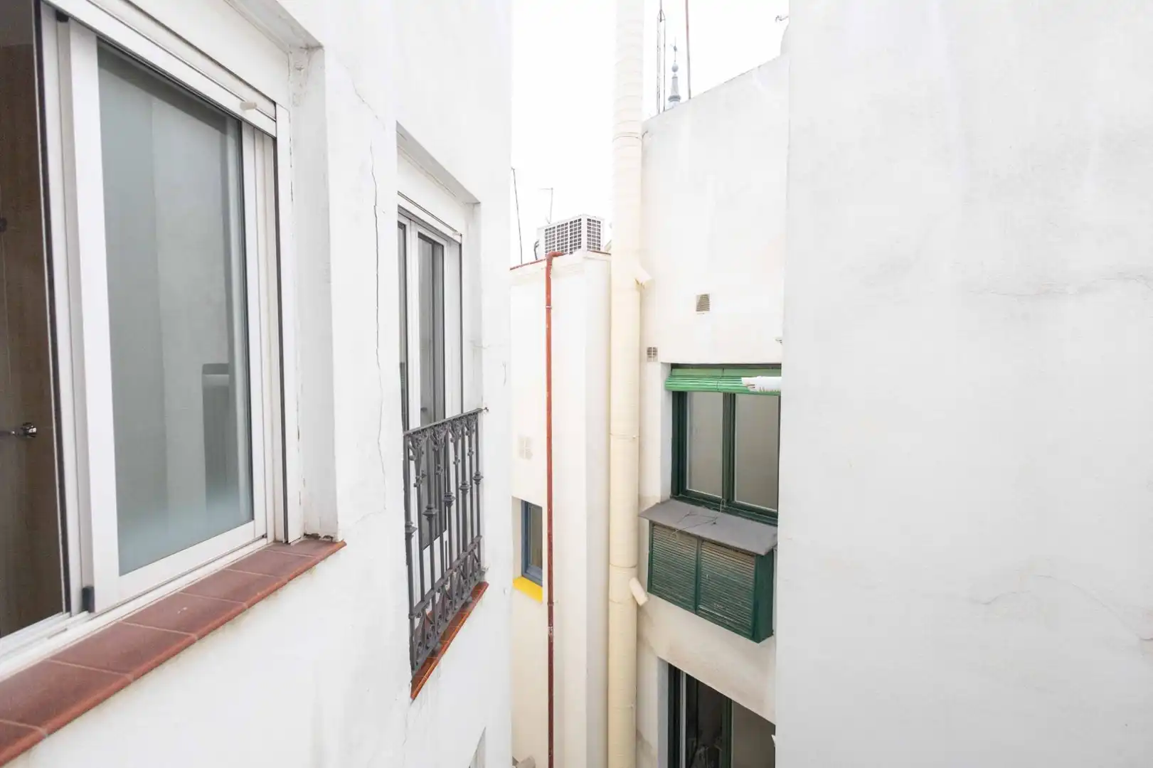 Balcony of Flat for rent in Madrid  with Air Conditioner, Heating and Parquet flooring