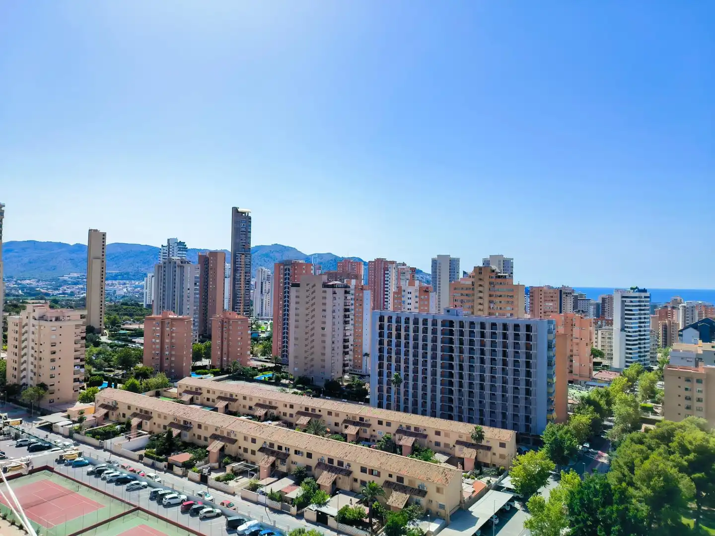 Exterior view of Study for sale in Benidorm  with Private garden, Terrace and Balcony