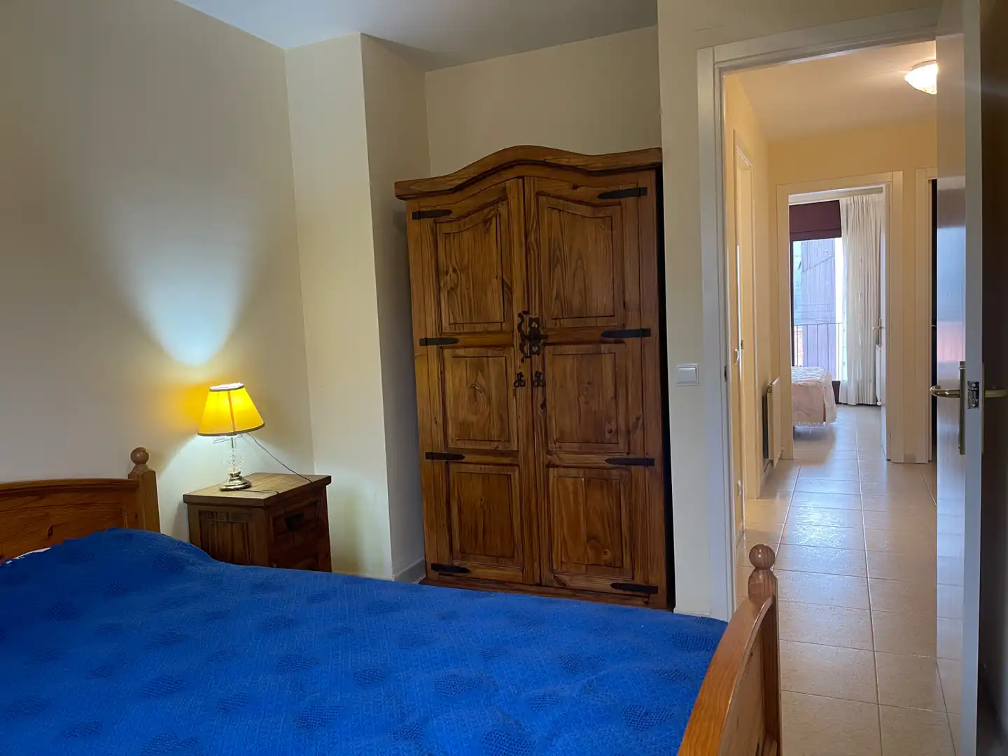 Habitación de Casa adosada en venta en Sant Joan de les Abadesses con Calefacción, Jardín privado y Trastero