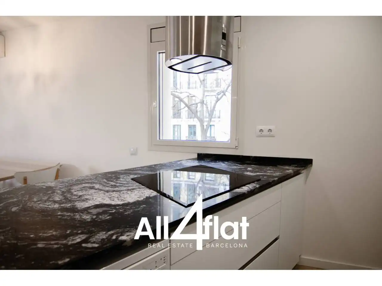Kitchen of Flat for sale in Barcelona  with Air Conditioner, Parquet flooring and Terrace