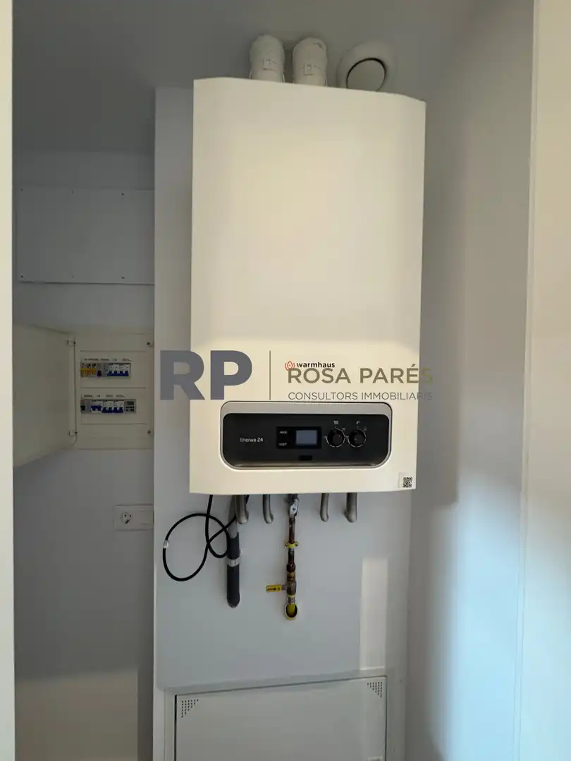 Flat for rent in Centelles  with Heating