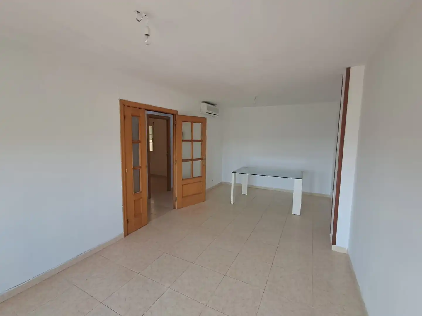 Sala de estar de Piso en venta en Sant Pere de Riudebitlles con Trastero y Balcón