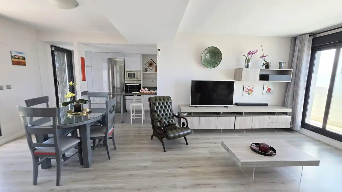 Sala d'estar de Àtic en venda en Torremolinos amb Calefacció i Piscina comunitària