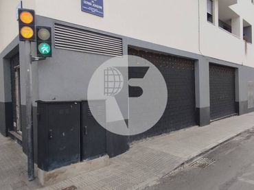 Business premises for sale in Sud
