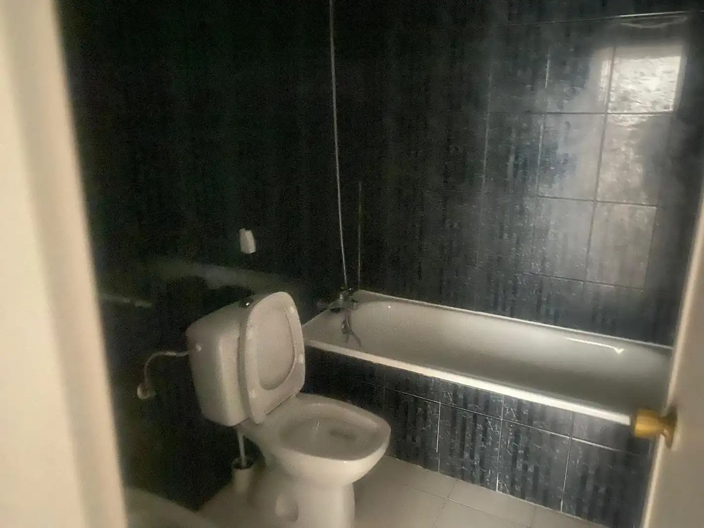 Bathroom of Flat for rent in Madrid  with Heating and Swimming Pool