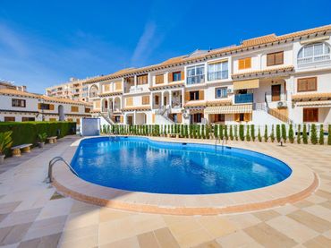 Bungalow avec piscine à vendre à Calle Calle Palangre 30