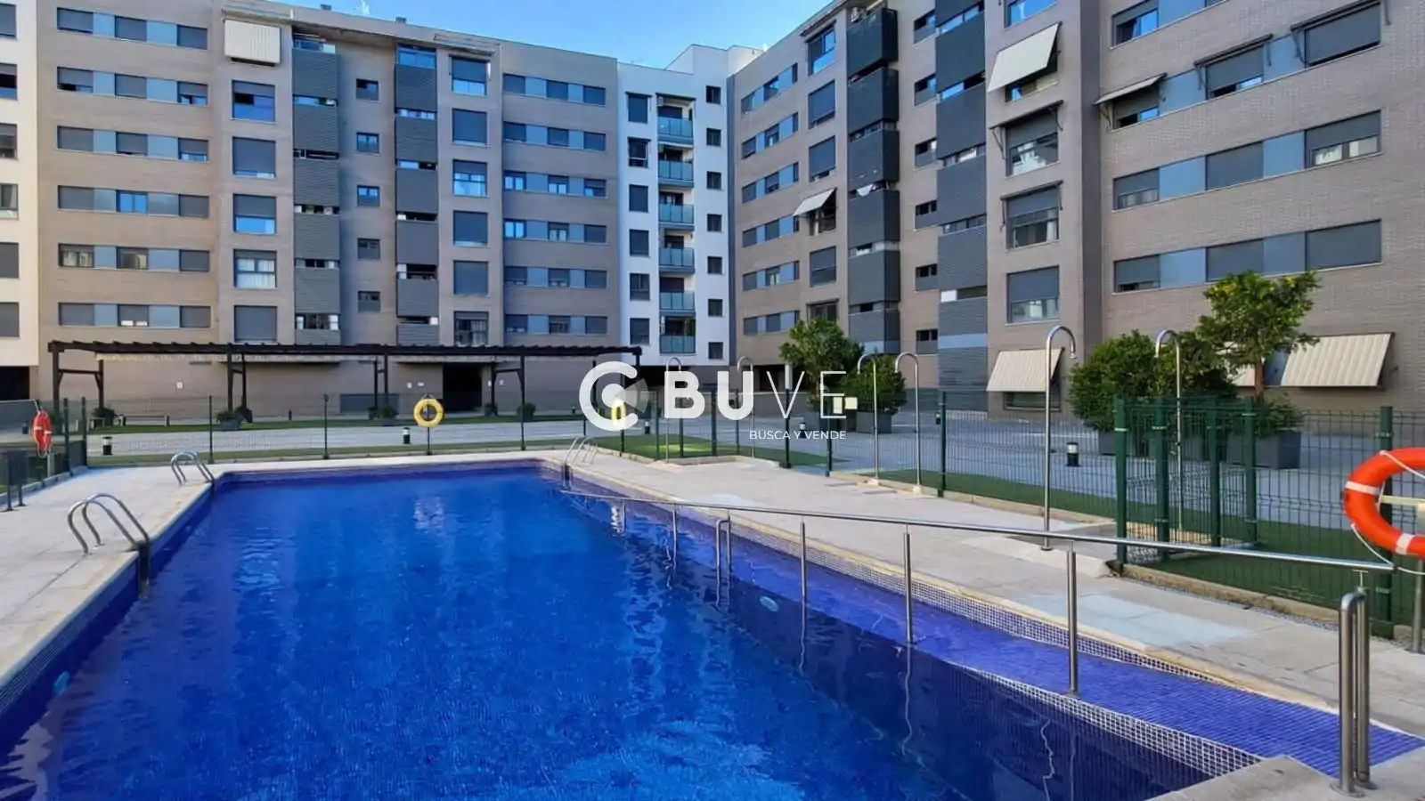 Piscina de Pis per a compartir en Rivas-Vaciamadrid amb Aire condicionat, Calefacció i Parquet