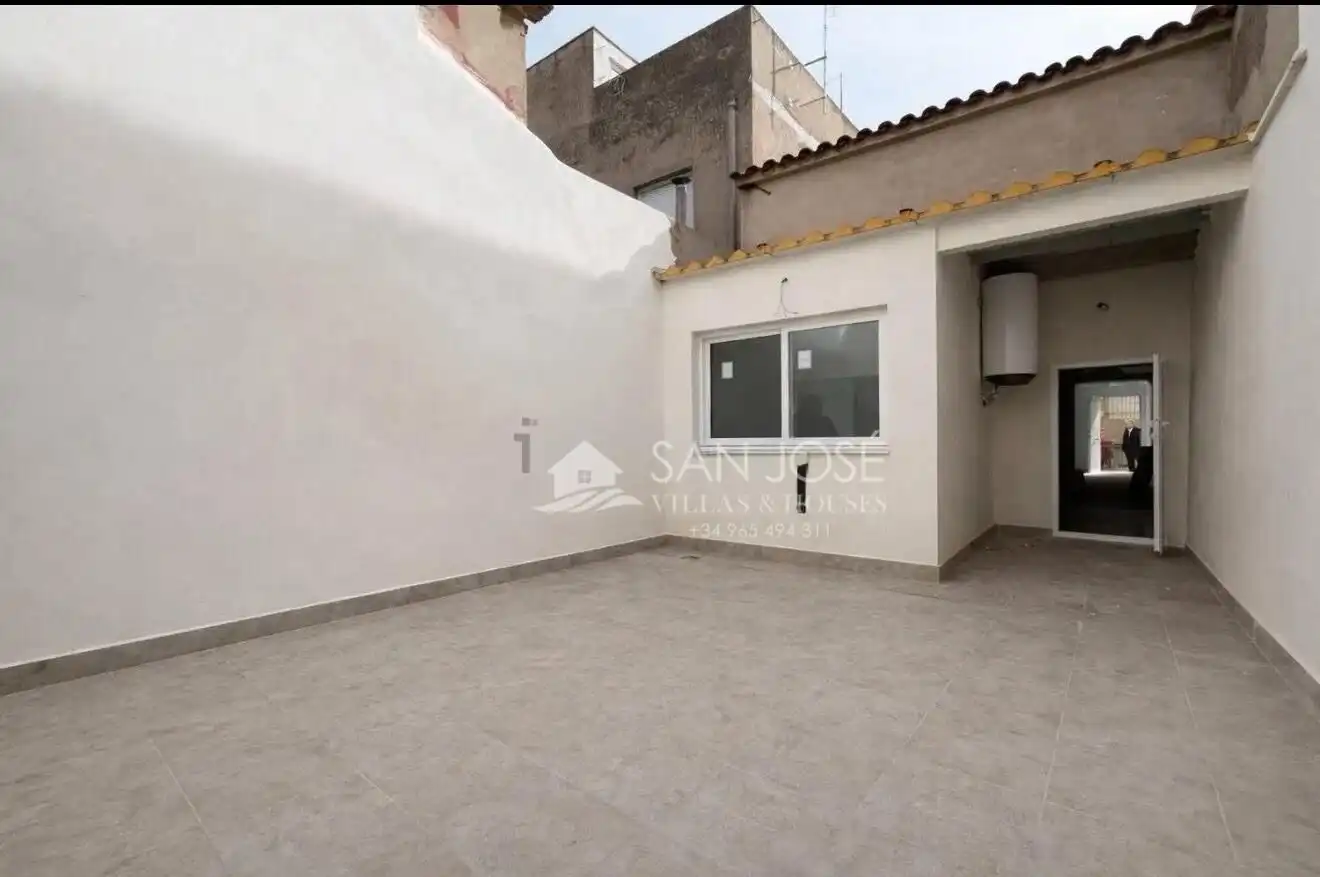 Terrassa de Casa o xalet en venda en El Pinós / Pinoso