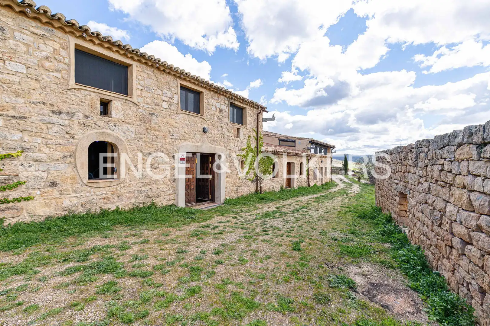 Exterior view of Houses for sale in Sigüenza  with Heating and Terrace